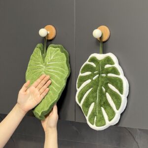 Leaf Shape Towel